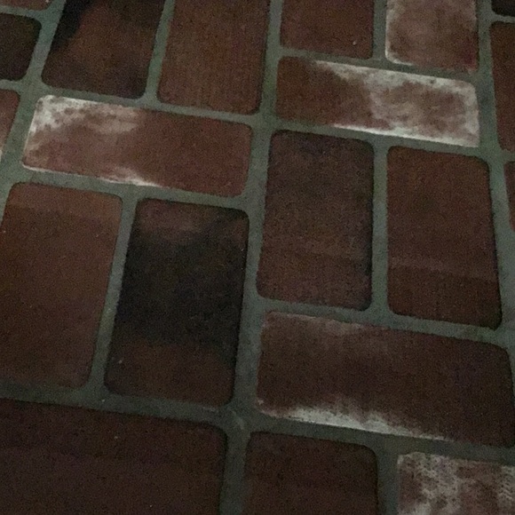 Meet your Posher, Kellye - Picture 1 of 1